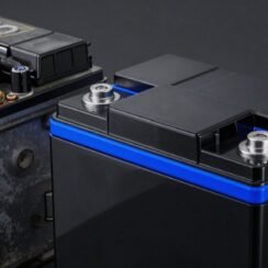 Car Lithium Battery Vs Lead Acid Starter Battery